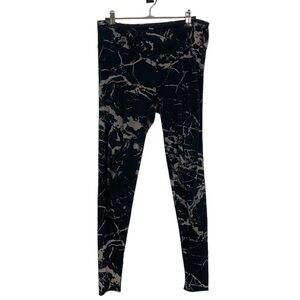 TNA aritzia patterned cotton leggings